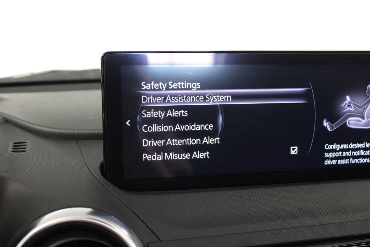 Used 2024 MAZDA MX-5 Miata RF Grand Touring RWD image 29