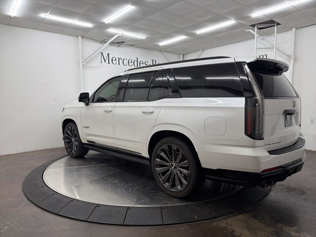 Used 2025 Cadillac Escalade V w/ LPO, Floor Liner Package AWD/4WD image 5