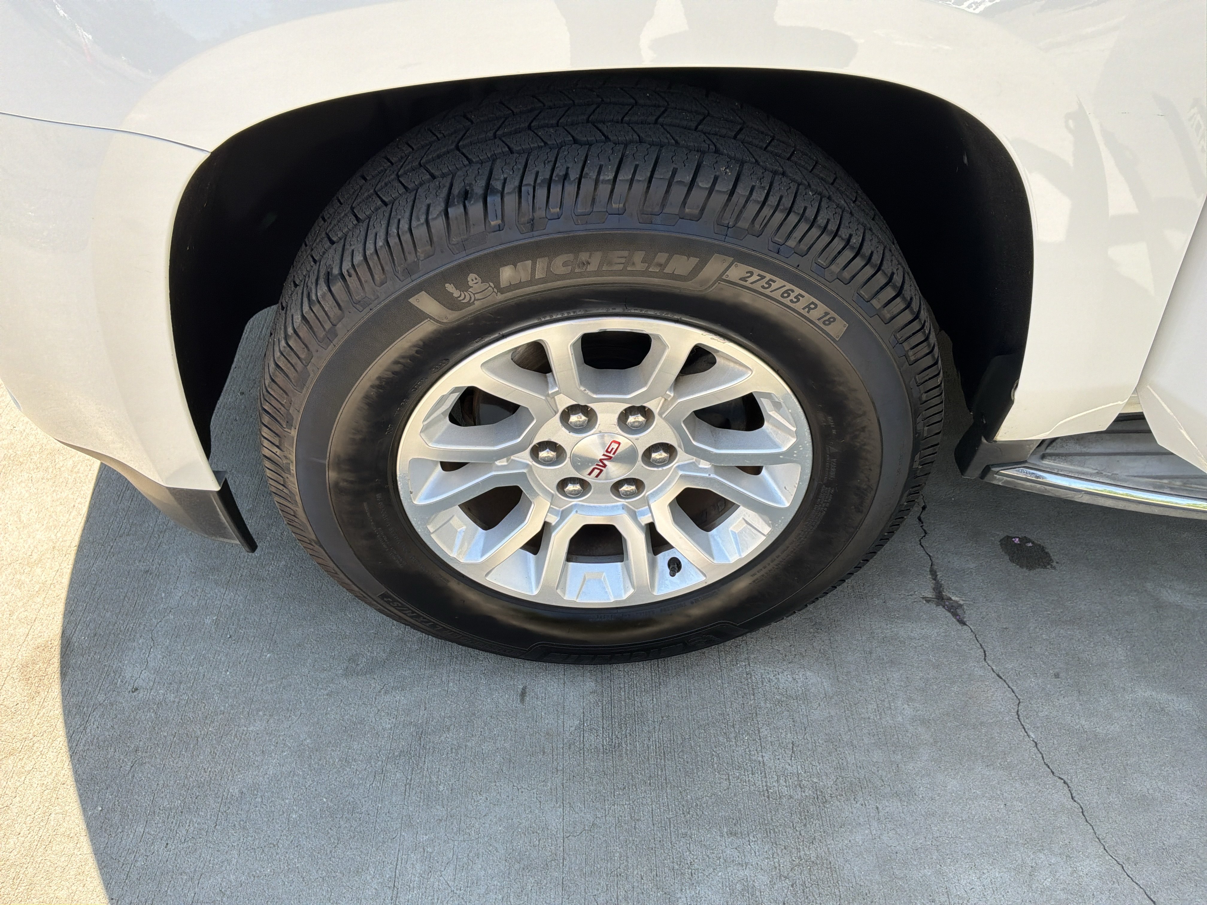 Used 2015 GMC Yukon SLE AWD/4WD image 11