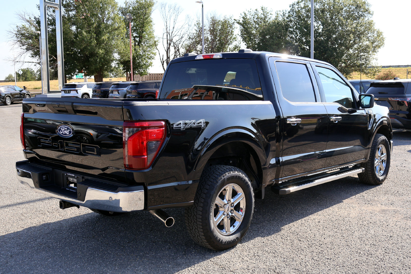 Used 2025 Ford F150 XLT w/ Equipment Group 301A Standard AWD/4WD image 8