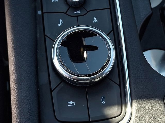 Used 2024 Cadillac XT6 Premium Luxury image 25