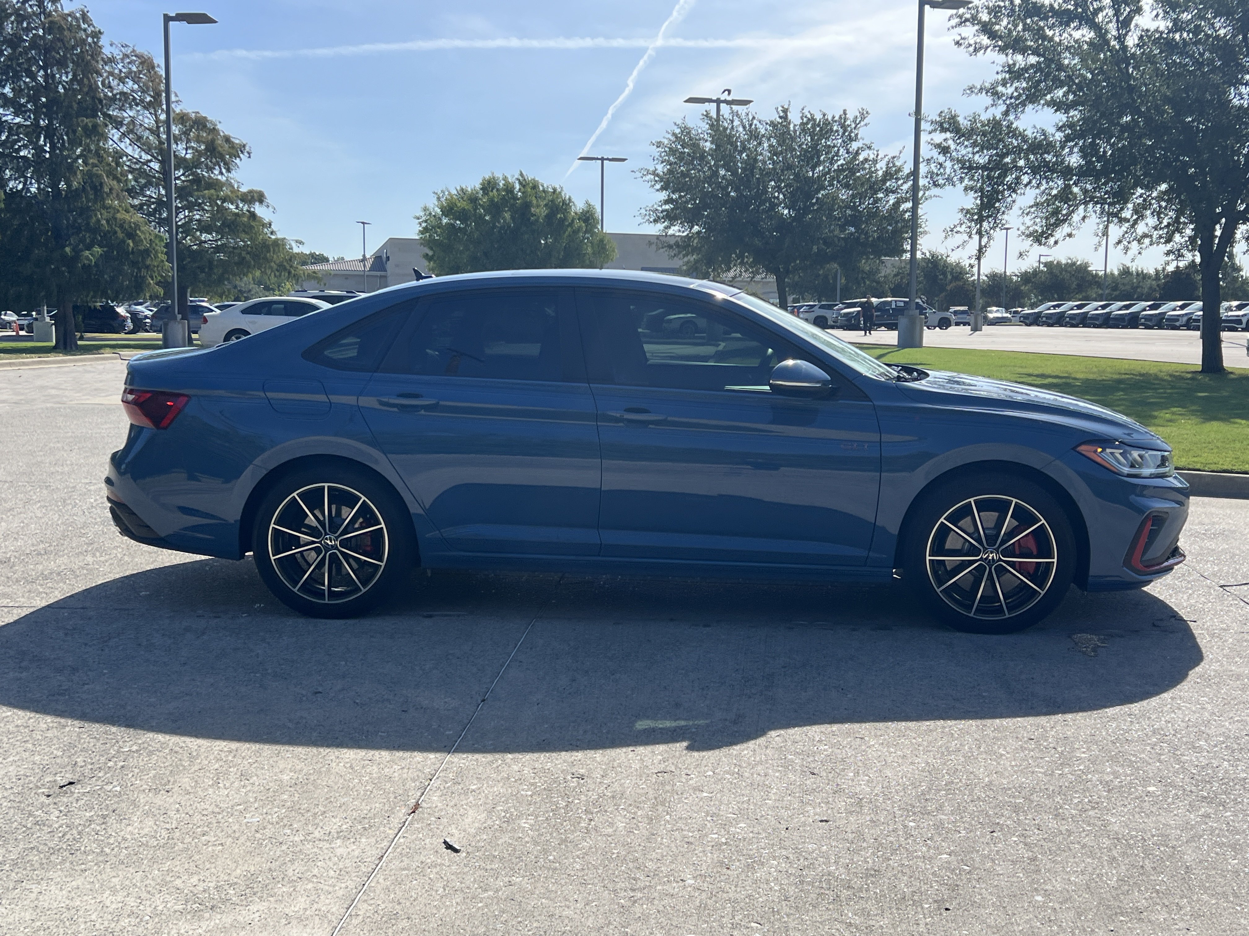 Certified 2026 Volkswagen Jetta GLI Autobahn FWD image 10