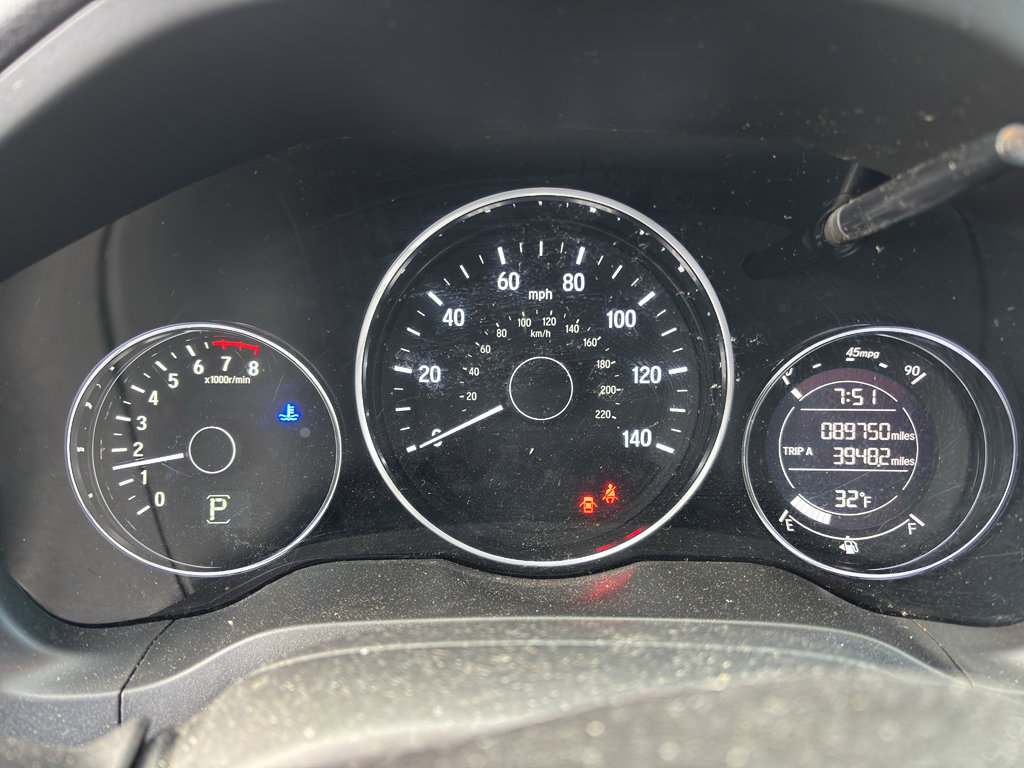 Used 2018 Honda HR-V EX image 8