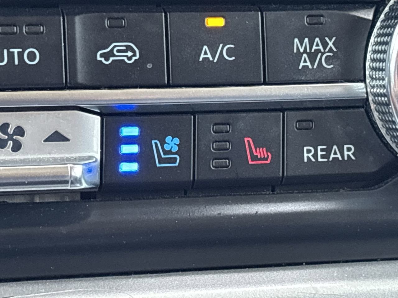 Certified 2022 Ford Expedition XLT RWD image 26