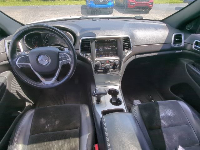 Used 2015 Jeep Grand Cherokee Altitude AWD/4WD image 15