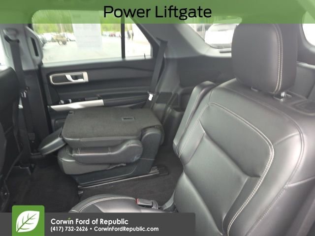 Used 2023 Ford Explorer XLT w/ Equipment Group 202A image 13