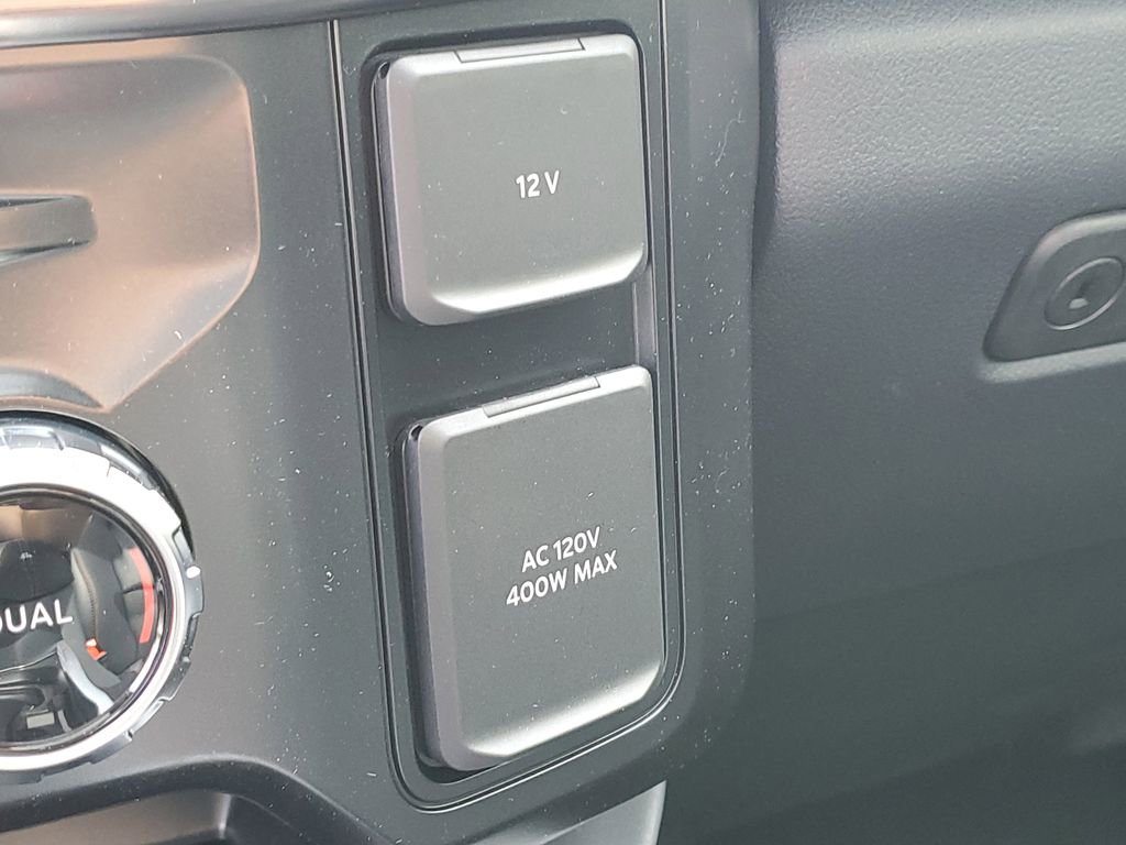 New 2025 Ford F350 Lariat w/ Lariat Ultimate Package image 24