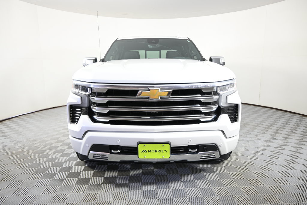 Used 2024 Chevrolet Silverado 1500 High Country w/ Technology Package AWD/4WD image 11