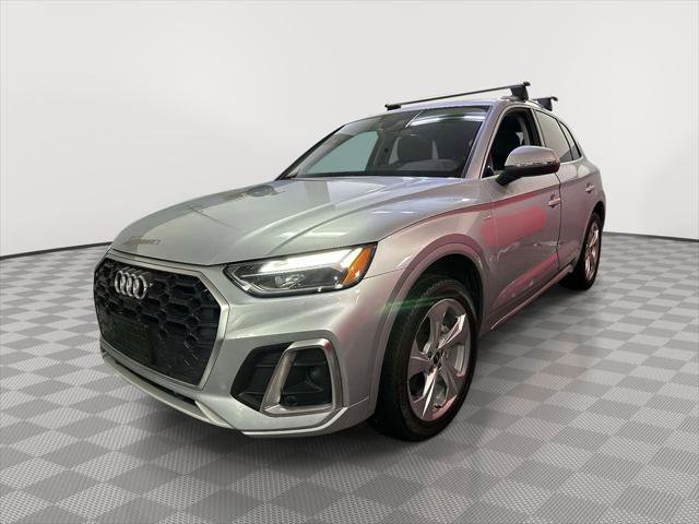 Used 2023 Audi Q5 2.0T Premium Plus w/ Premium Plus Package AWD/4WD image 3