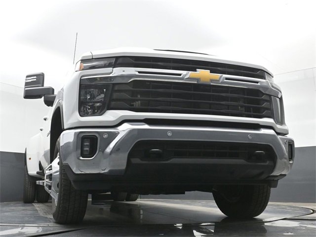 Used 2025 Chevrolet Silverado 3500 LT w/ All Star Edition image 40