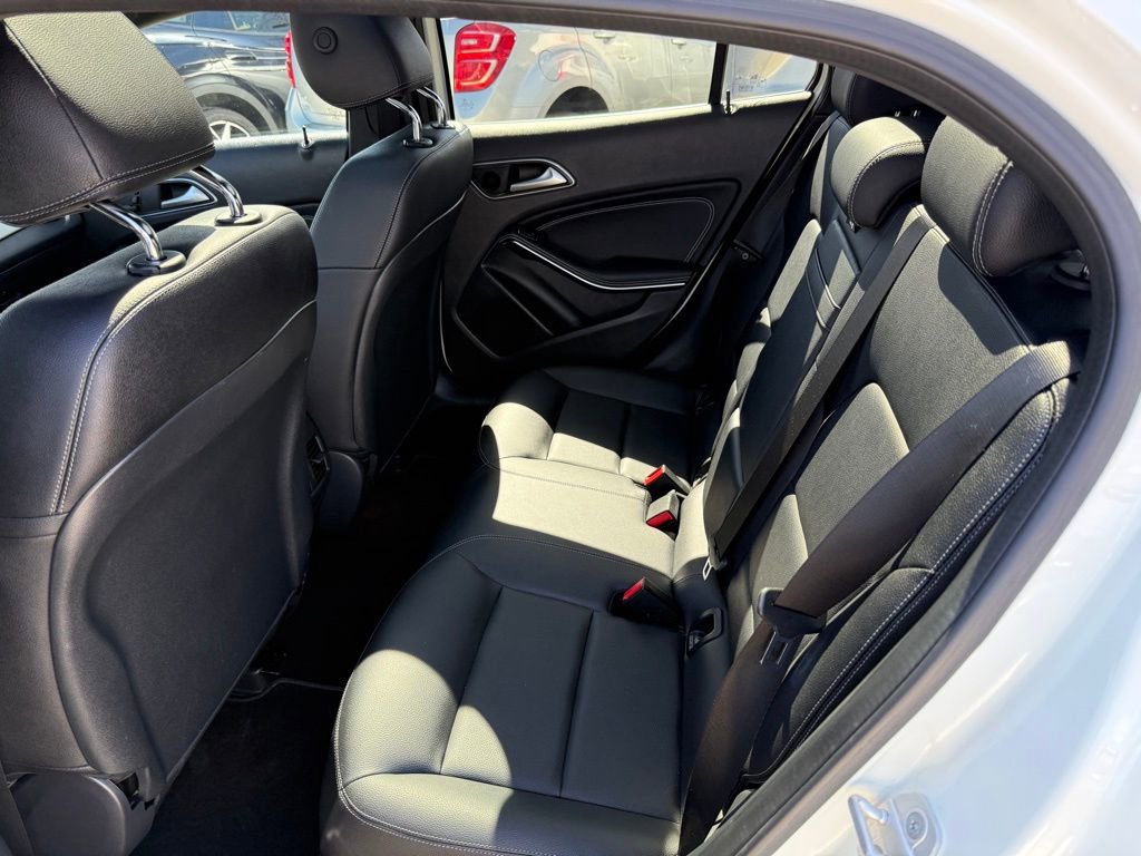 Used 2017 Mercedes-Benz GLA 250 4MATIC image 12