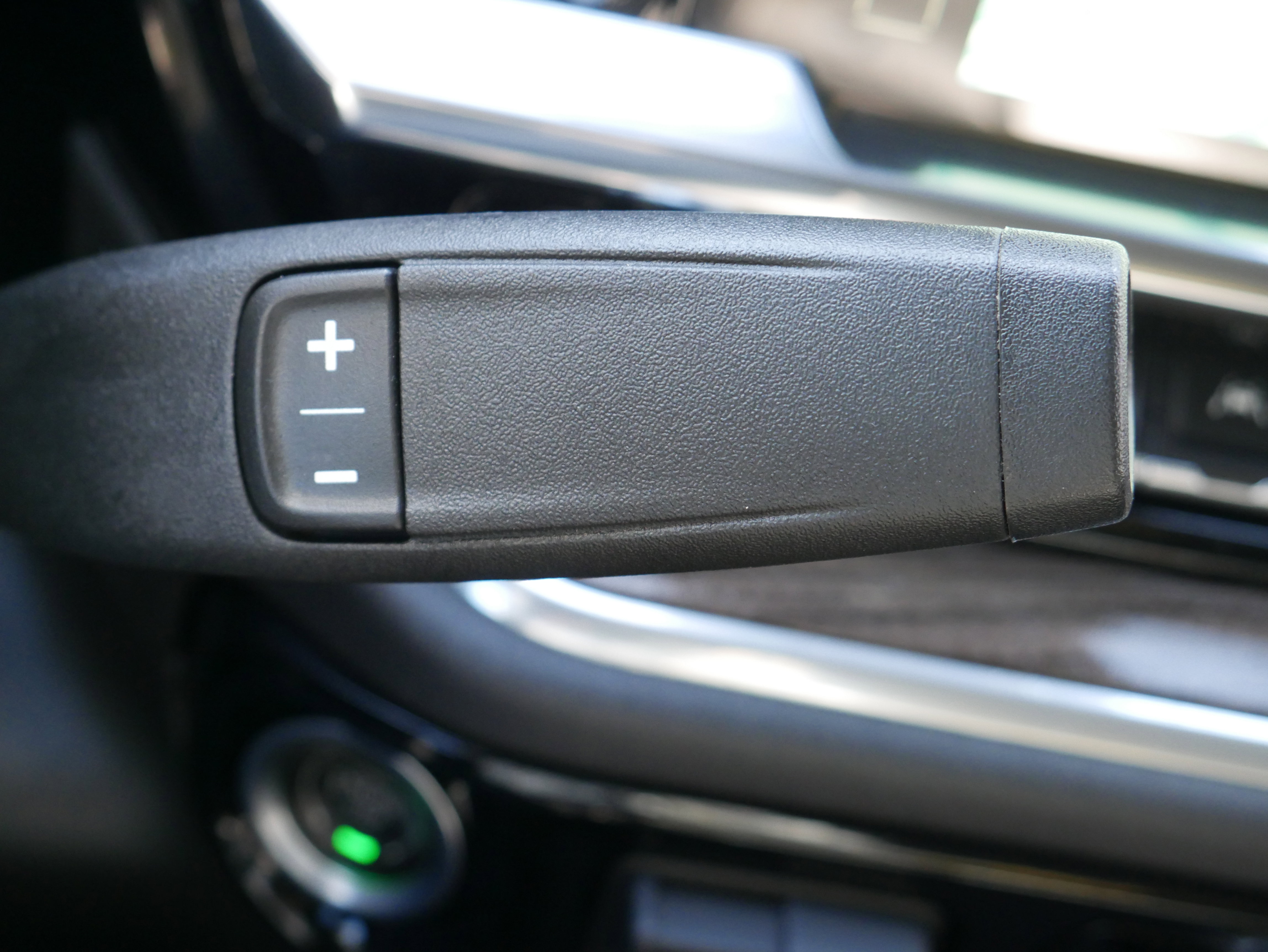 Certified 2025 GMC Sierra 1500 Elevation image 27