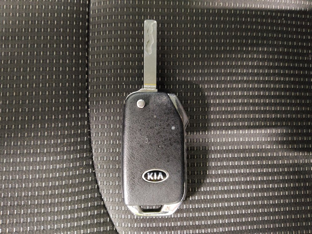 Used 2019 Kia Forte LXS image 32