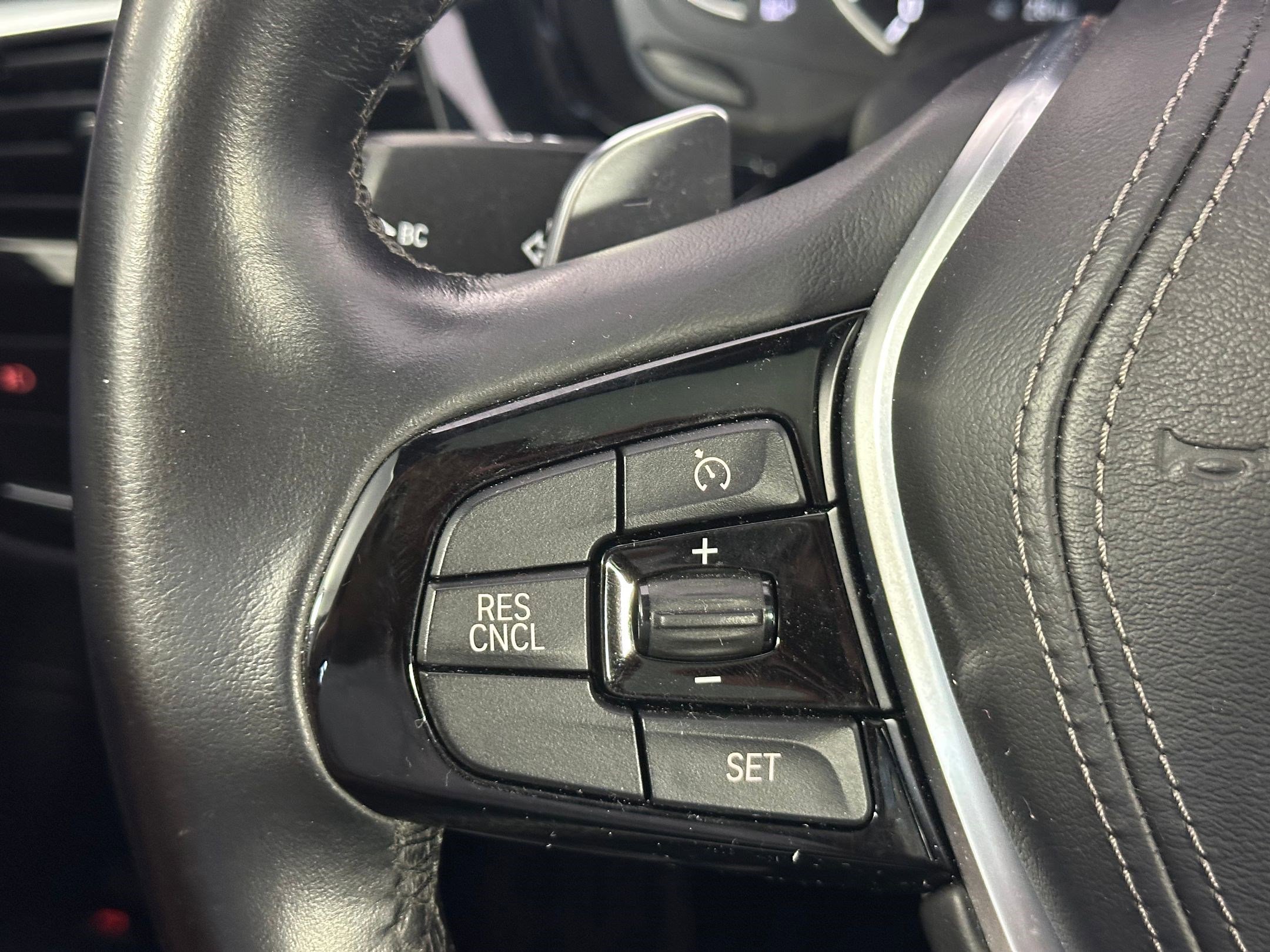 Used 2018 BMW 530i image 14