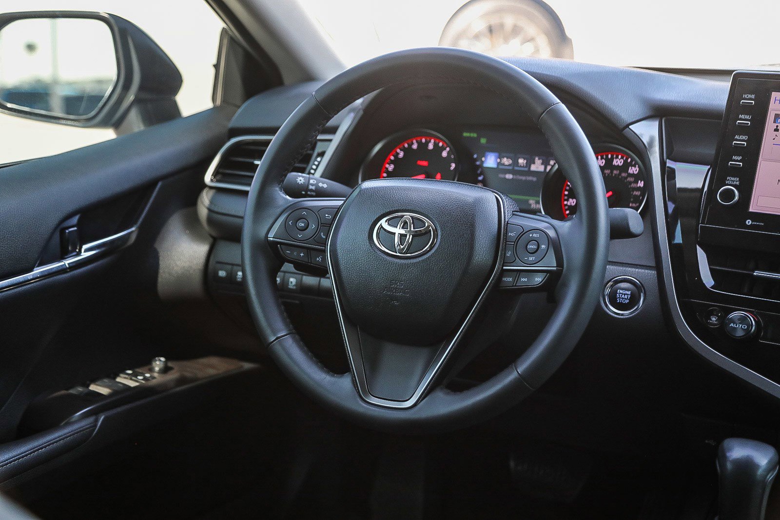 Used 2024 Toyota Camry XSE image 15