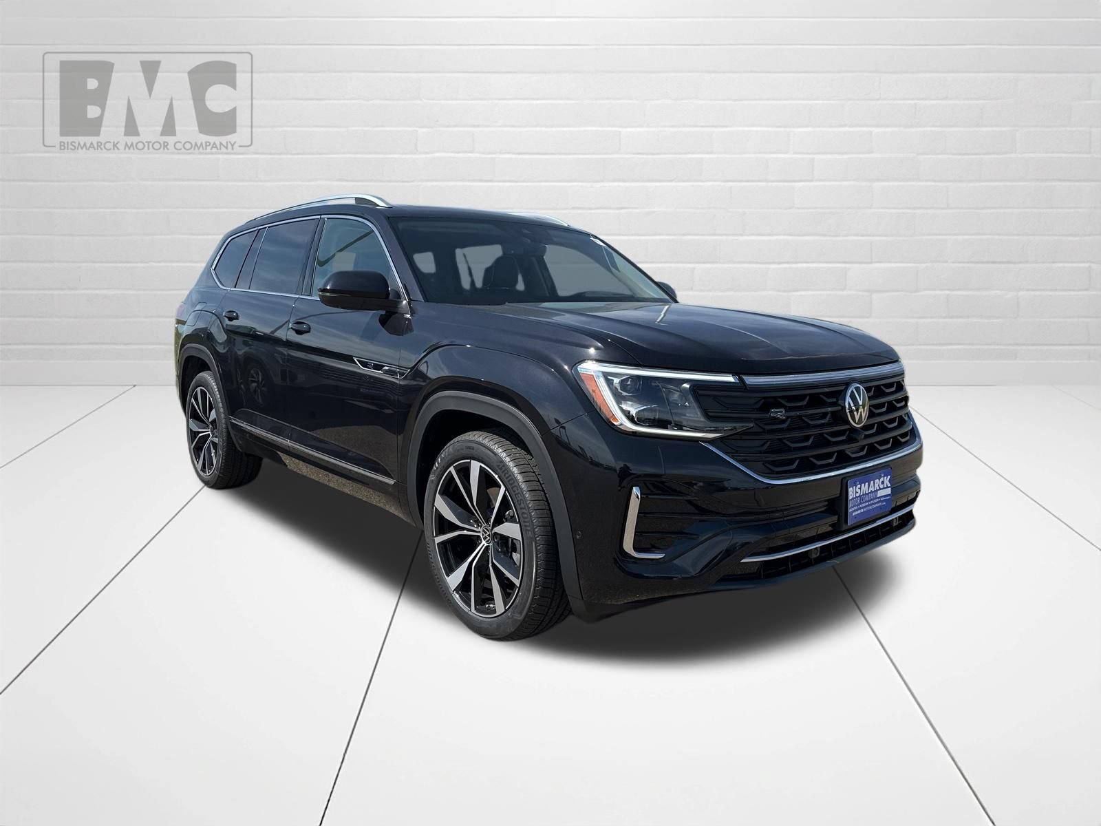 New 2026 Volkswagen Atlas SEL Premium R-Line AWD/4WD image 2