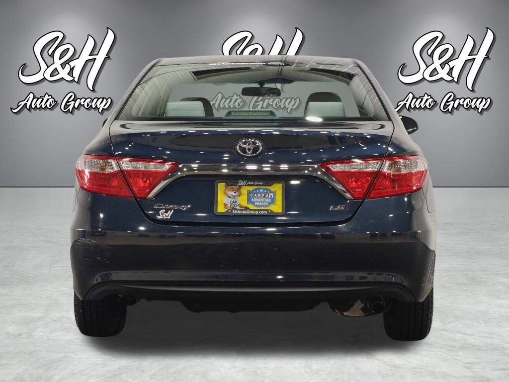 Used 2017 Toyota Camry LE FWD image 22