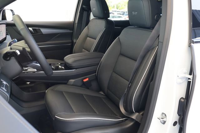 New 2026 Buick Enclave Sport Touring w/ Power Package FWD image 13