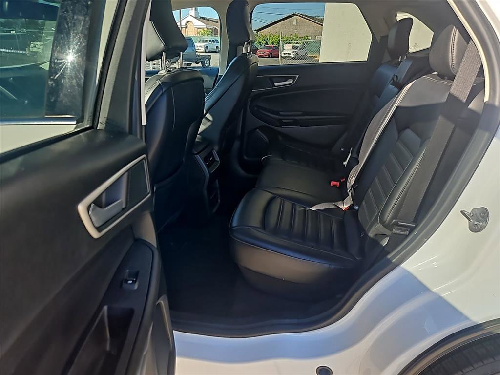 Used 2024 Ford Edge SEL image 12