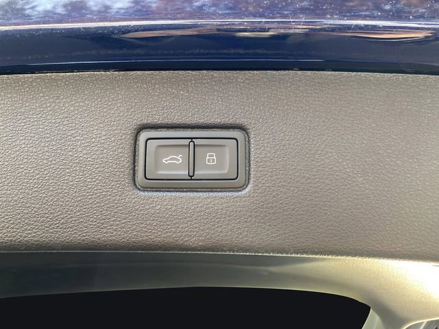 Used 2023 Audi Q7 2.0T Premium Plus w/ Premium Plus Package image 17