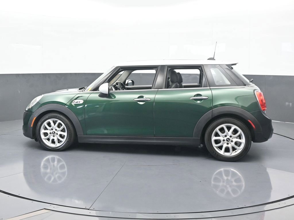 Used 2016 MINI Cooper S image 3