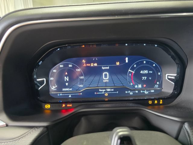 Used 2024 GMC Yukon XL Denali w/ Advanced Technology Package AWD/4WD image 8