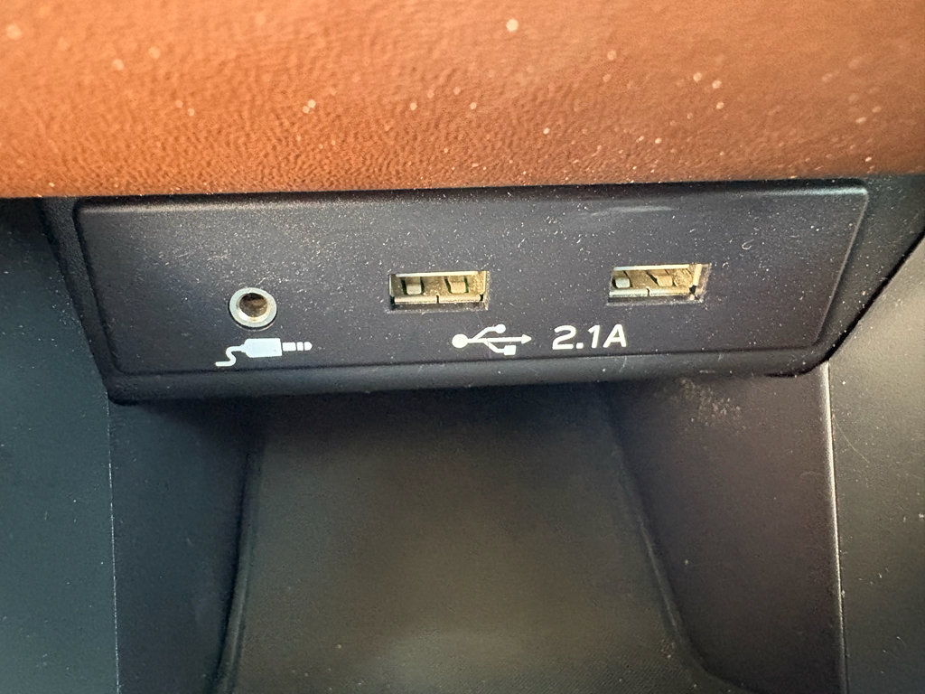 Used 2020 Subaru Outback Touring AWD/4WD image 26