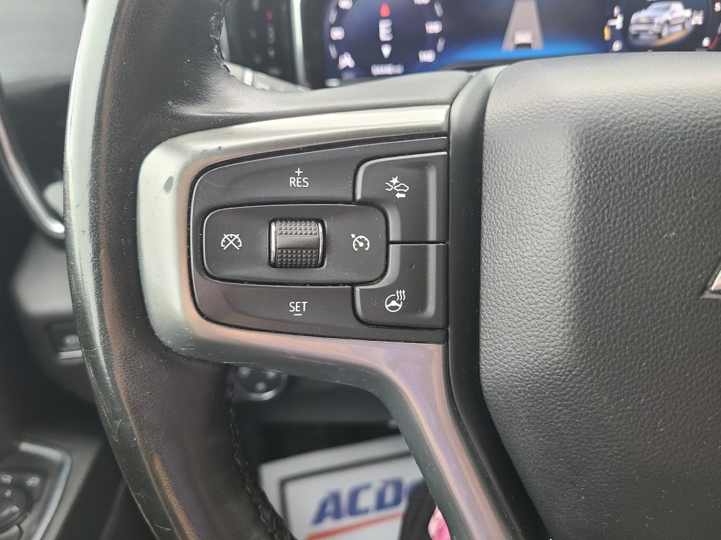 Used 2024 Chevrolet Silverado 1500 LT AWD/4WD image 26
