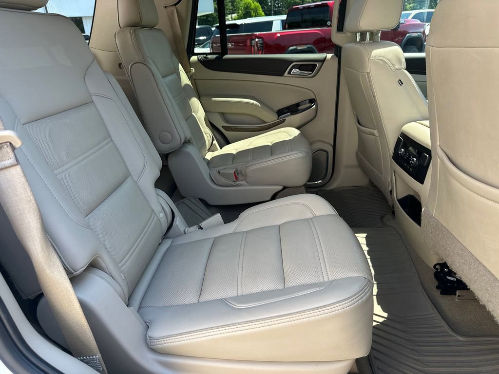 Used 2019 GMC Yukon Denali w/ Open Road Package RWD image 16
