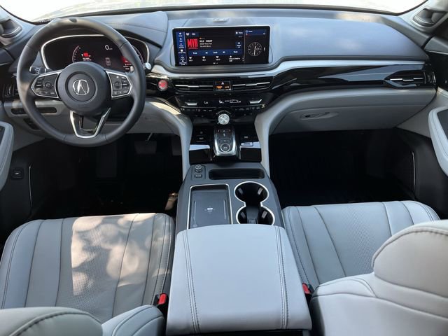 Certified 2026 Acura MDX w/ Technology Package FWD image 11