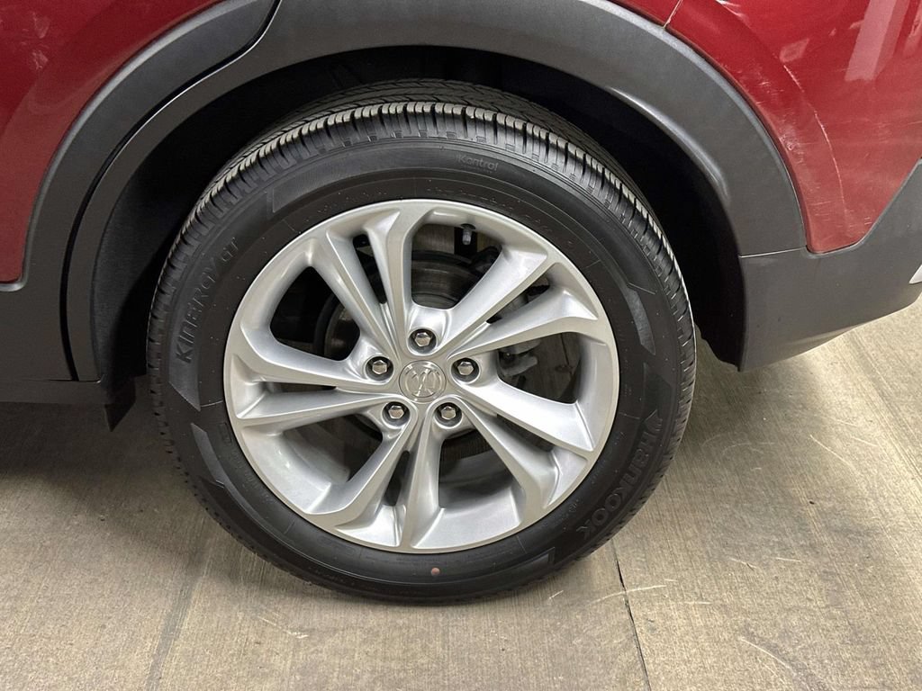 Used 2023 Buick Encore GX Preferred w/ Cold Weather Comfort Package FWD image 10