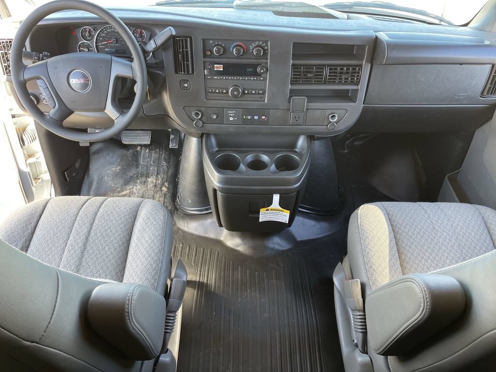 New 2025 GMC Savana 2500 Extended w/ Driver Convenience Package RWD image 20