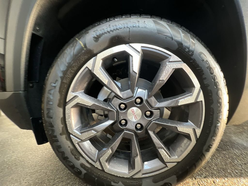 New 2026 GMC Terrain Elevation w/ Elevation Premium Package image 33