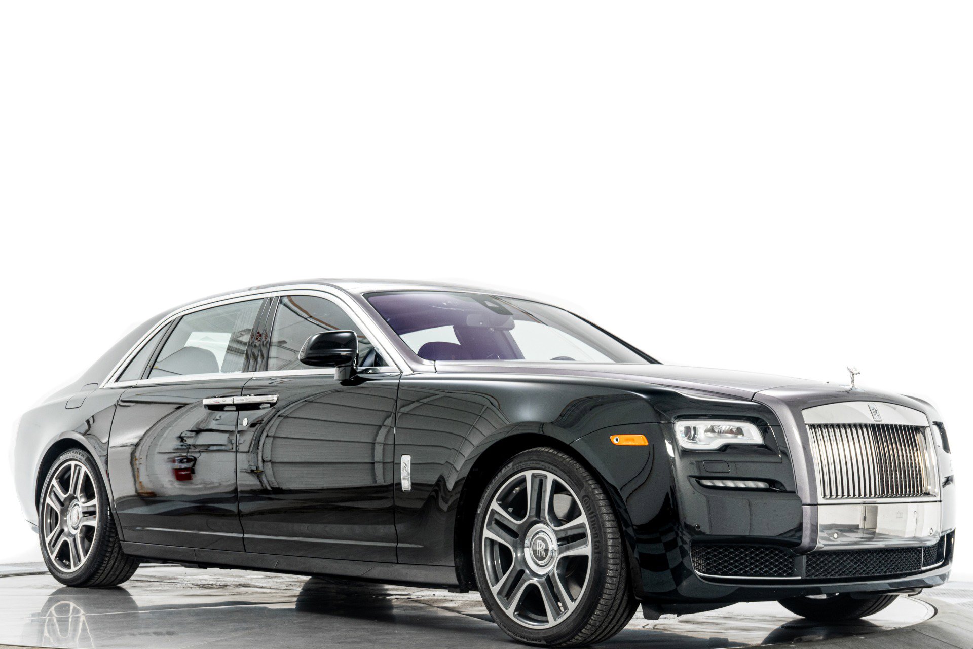 Used 2017 Rolls-Royce Ghost Extended Wheelbase image 41