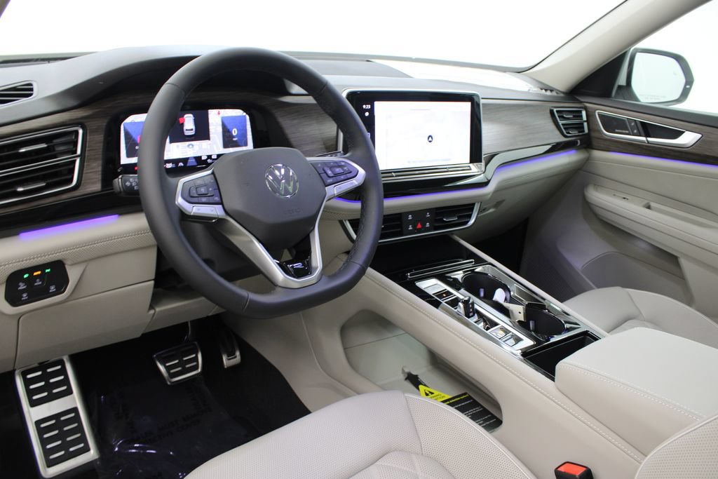 New 2026 Volkswagen Atlas SEL Premium R-Line AWD/4WD image 16