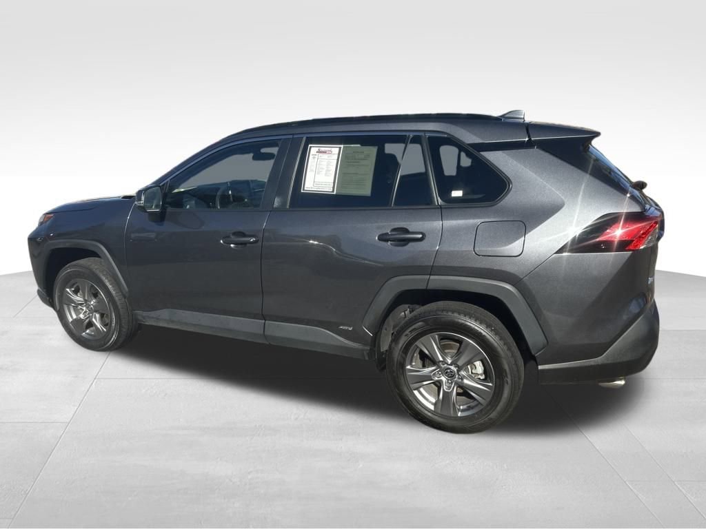 Used 2024 Toyota RAV4 XLE image 14