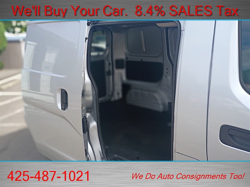 Used 2017 Chevrolet City Express LT w/ Technology Package FWD image 22