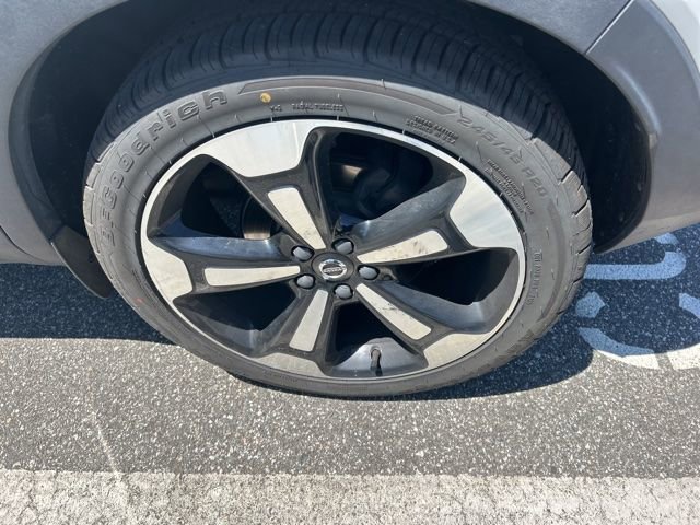 Used 2019 Volvo XC40 T5 Inscription image 10