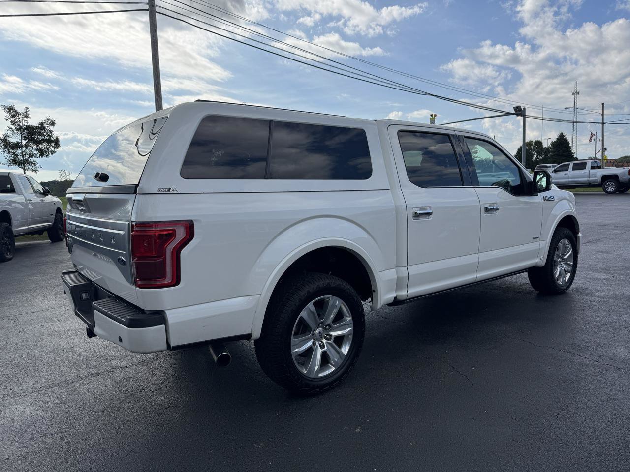 Used 2016 Ford F150 Platinum w/ Equipment Group 701A Luxury AWD/4WD image 5