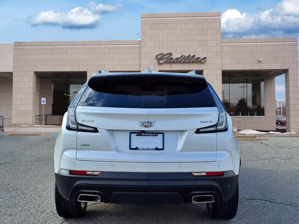 Used 2023 Cadillac XT4 Sport w/ Cold Weather Package image 6