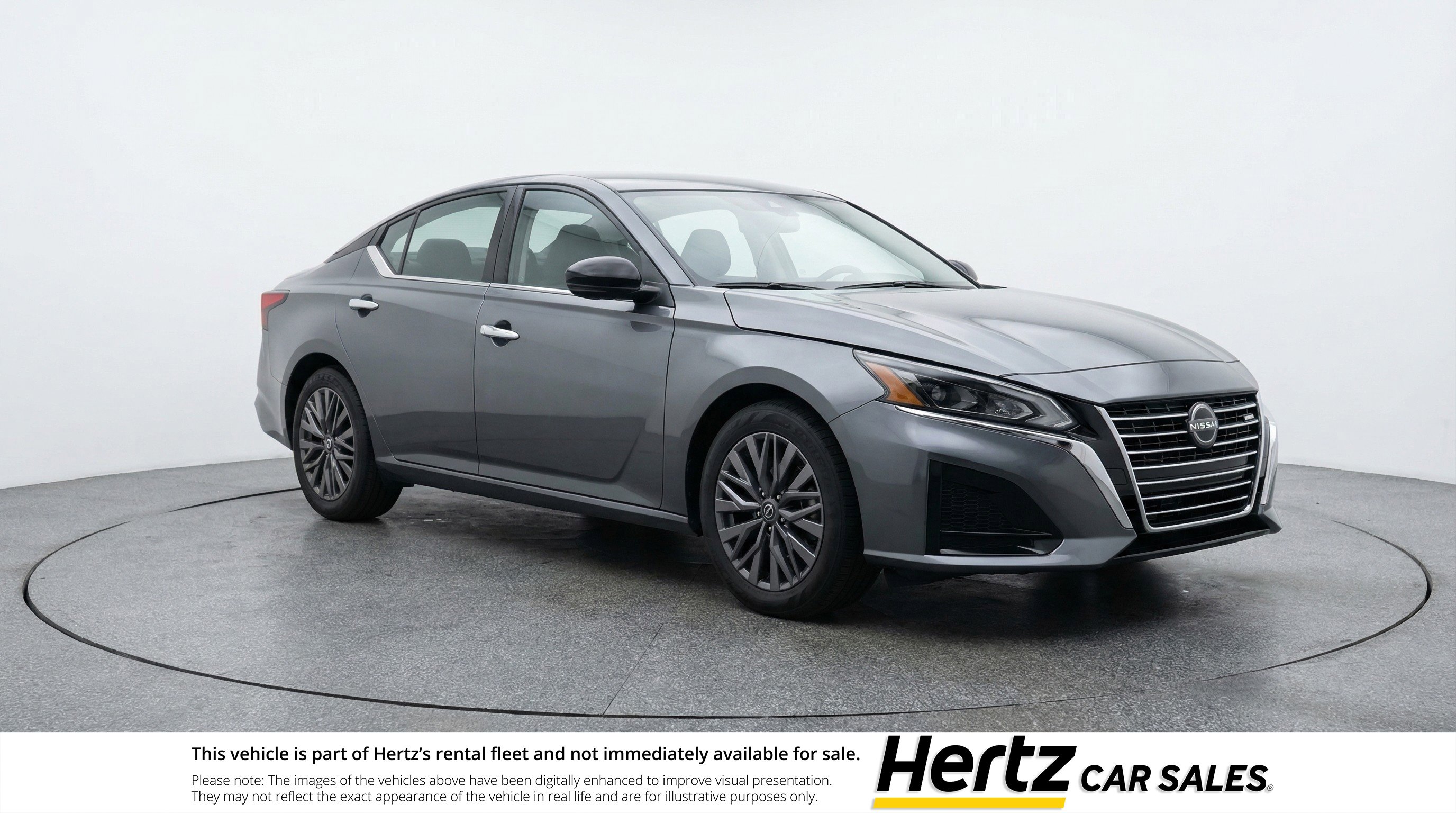 Used 2025 Nissan Altima 2.5 SV image 1