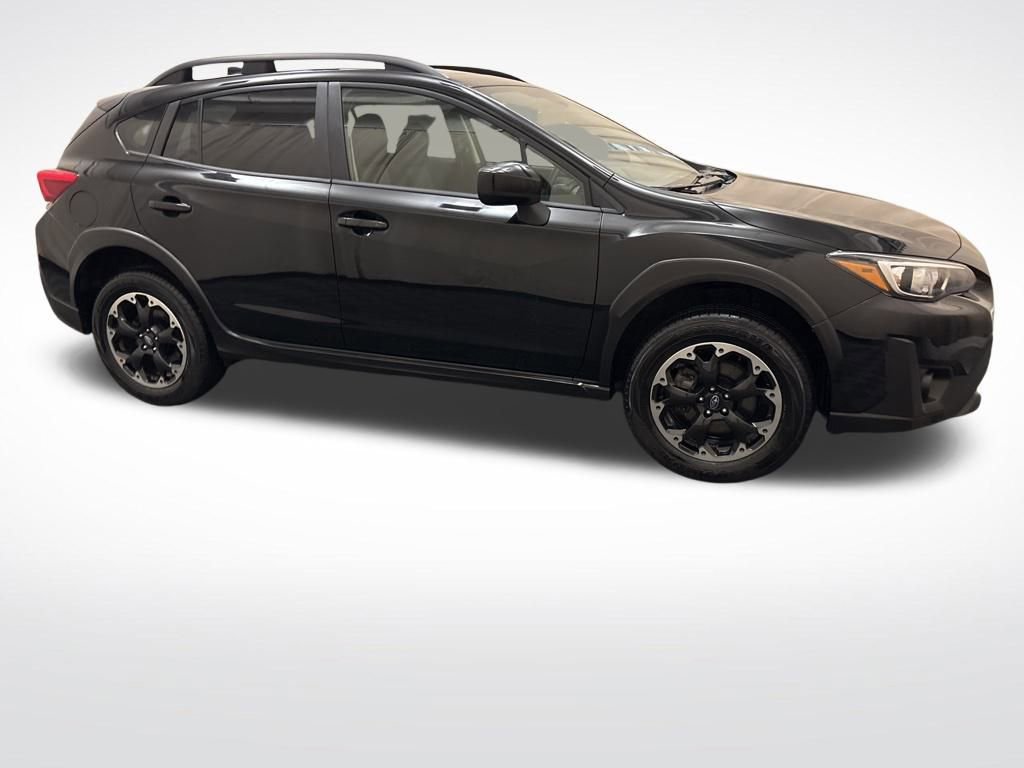 Used 2023 Subaru Crosstrek 2.0i Premium image 4