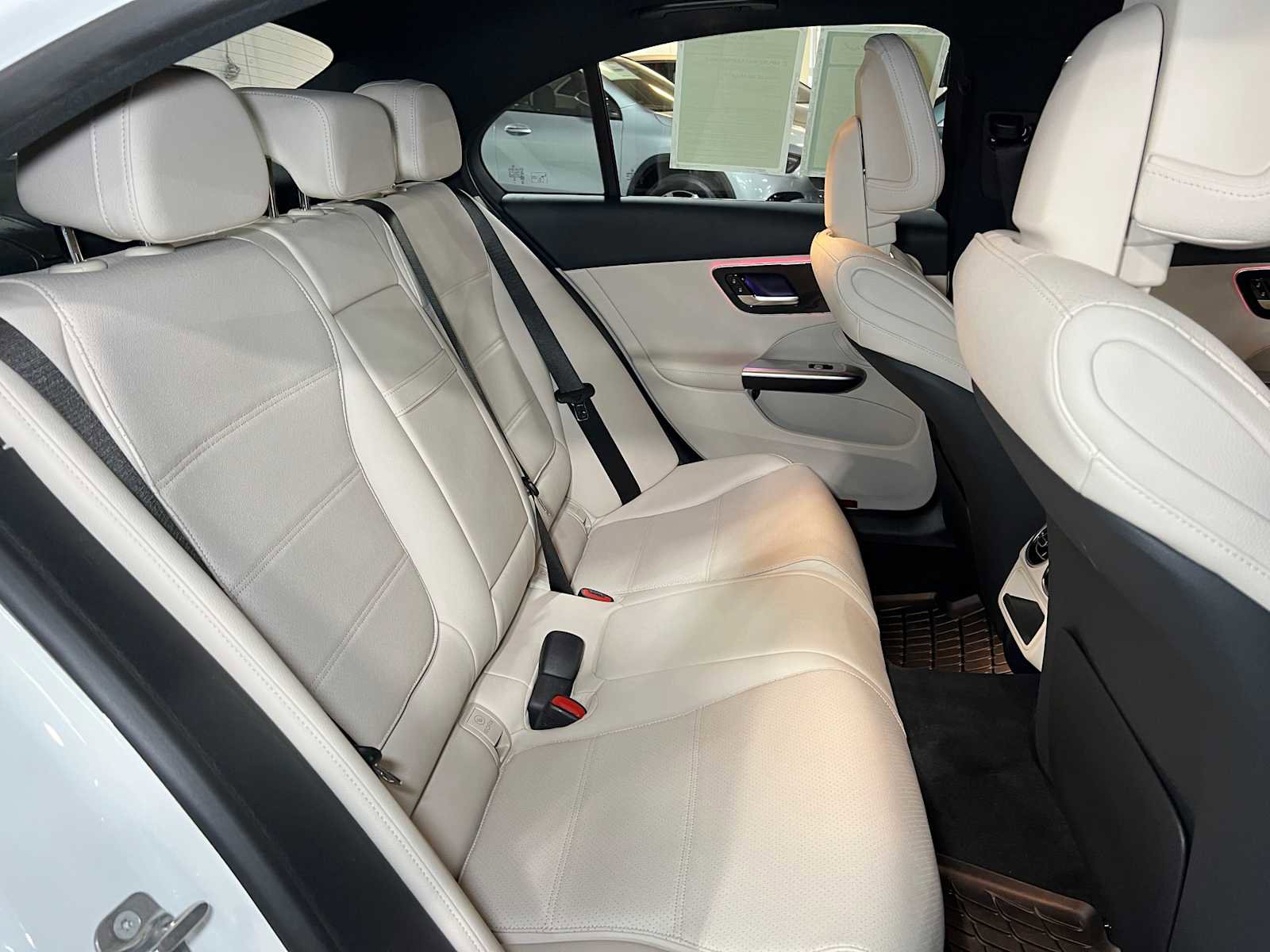 Certified 2025 Mercedes-Benz C 300 4MATIC Sedan image 13