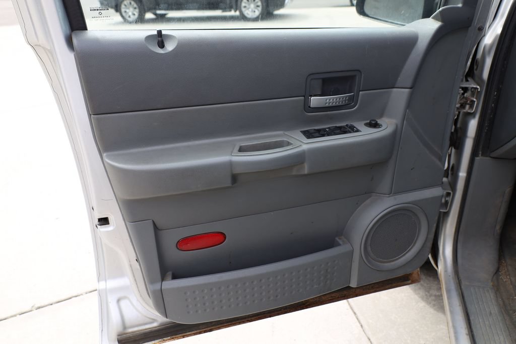 Used 2005 Dodge Durango SLT w/ Skid Plate Group AWD/4WD image 10