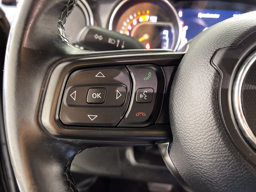Used 2021 Jeep Wrangler Unlimited Sport AWD/4WD image 29