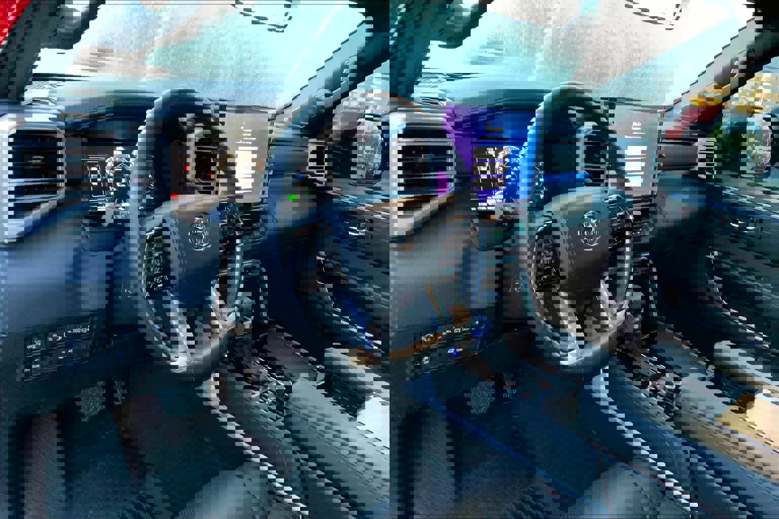 Used 2022 Toyota Tundra Platinum w/ Advanced Package image 17