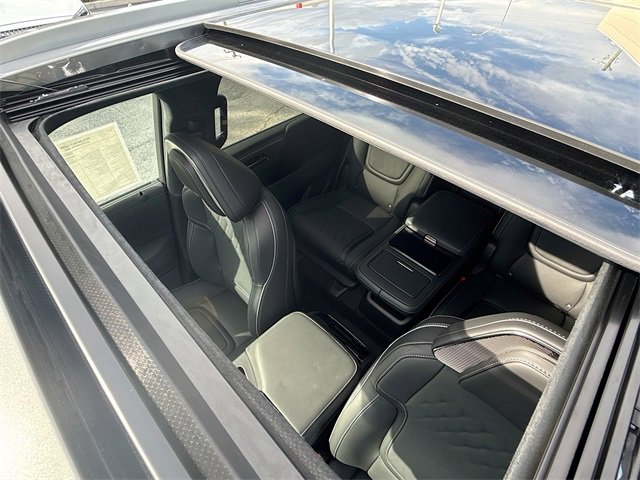 New 2026 INFINITI QX80 Autograph w/ Premium Cargo Package image 15