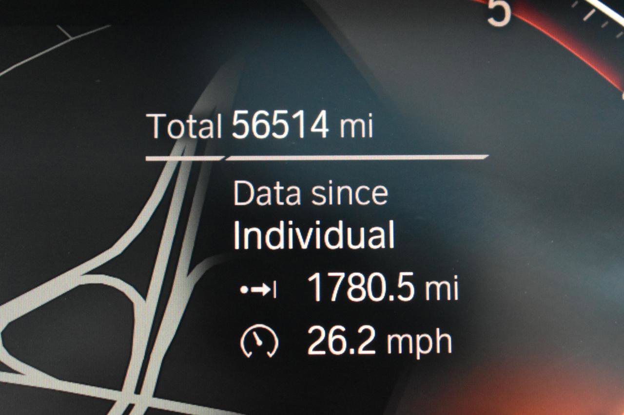 Used 2019 BMW X5 xDrive50i w/ Parking Assistance Package image 18