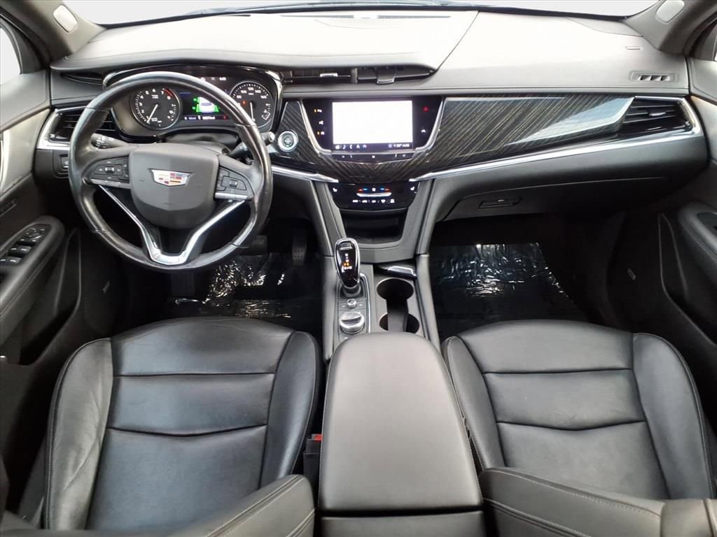 Used 2020 Cadillac XT6 Premium Luxury image 29