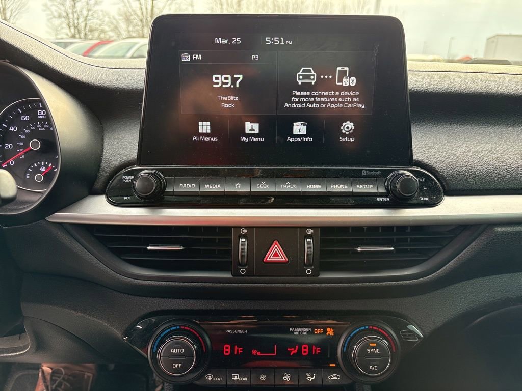 Used 2019 Kia Forte LXS FWD image 19